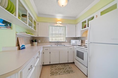 Copropriété à vendre à Indian Rocks Beach, Floride: 2 chambres, 69.21 m2 № 1909528 - photo 13