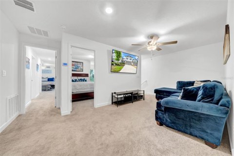 Adosado en venta en New Port Richey, Florida, 4 dormitorios, 229.1 m2 № 1769291 - foto 25