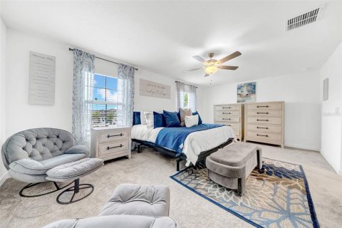Adosado en venta en New Port Richey, Florida, 4 dormitorios, 229.1 m2 № 1769291 - foto 5