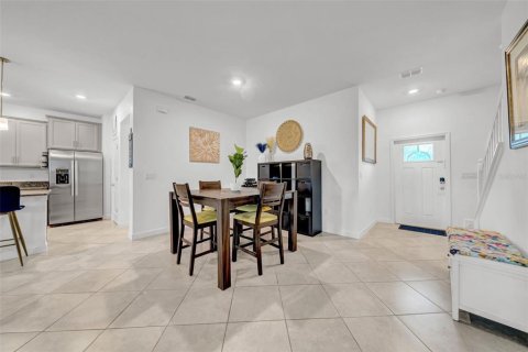 Adosado en venta en New Port Richey, Florida, 4 dormitorios, 229.1 m2 № 1769291 - foto 21
