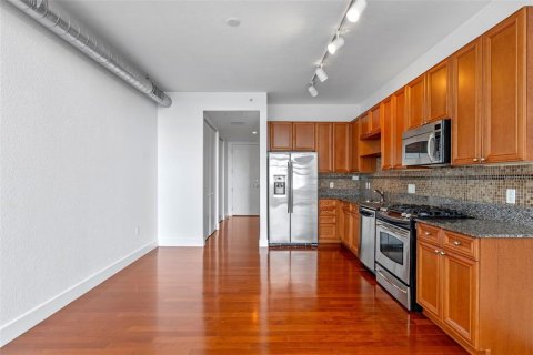 Condo in Orlando, Florida, 1 bedroom  № 1780943 - photo 13
