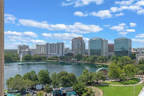 Condo in Orlando, Florida, 1 bedroom  № 1780943 - photo 27