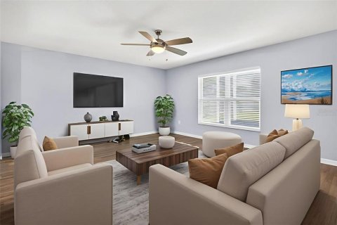 House in Winter Haven, Florida 4 bedrooms, 285.67 sq.m. № 1884116 - photo 9