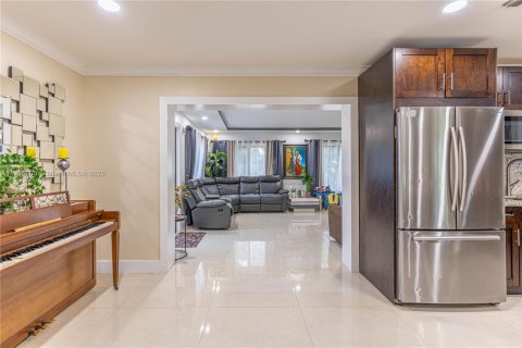 Купить виллу или дом в Майами-Гарденс, Флорида 3 спальни, 133.13м2, № 1953883 - фото 9