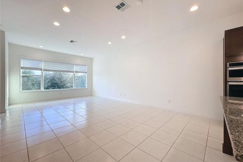 Adosado en venta en Orlando, Florida, 2 dormitorios, 158.68 m2 № 1448346 - foto 12