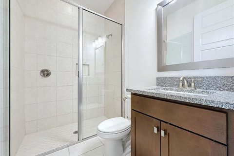 Adosado en venta en Orlando, Florida, 2 dormitorios, 158.68 m2 № 1448346 - foto 21