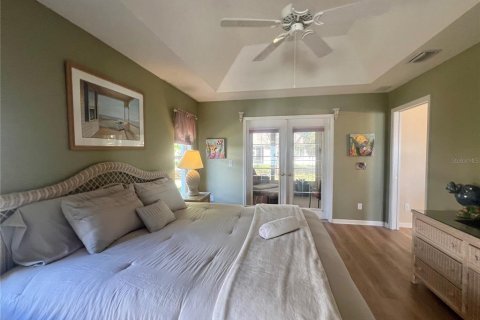 House in Ocala, Florida 2 bedrooms, 145.76 sq.m. № 2204322 - photo 13