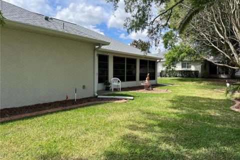 House in Ocala, Florida 2 bedrooms, 145.76 sq.m. № 2204322 - photo 25