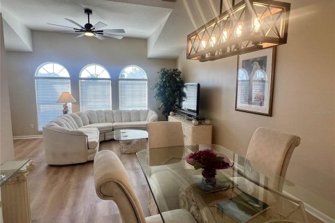 House in Ocala, Florida 2 bedrooms, 145.76 sq.m. № 2204322 - photo 15