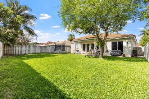 Купить виллу или дом в Хомстед, Флорида 5 спален, 191.38м2, № 2052260 - фото 28