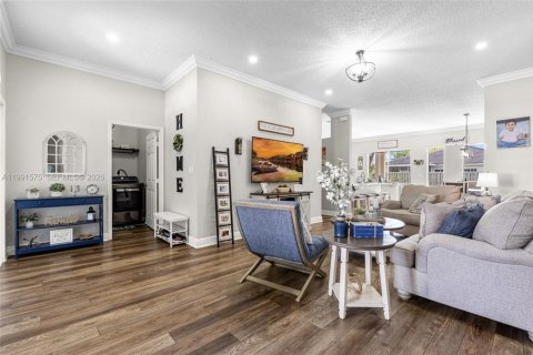 Купить виллу или дом в Хомстед, Флорида 5 спален, 191.38м2, № 2052260 - фото 5