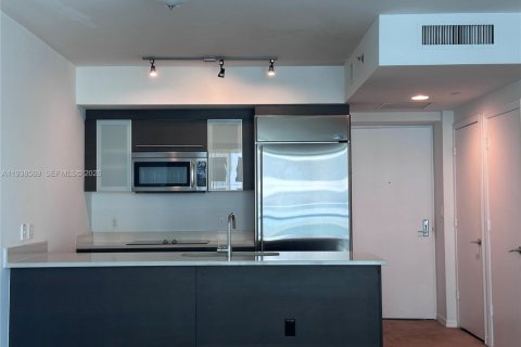 Copropriété à louer à Miami, Floride: 1 chambre, 68.56 m2 № 1996294 - photo 3