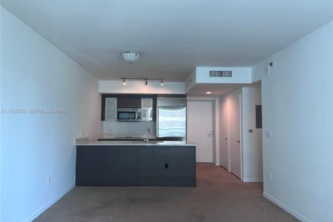 Copropriété à louer à Miami, Floride: 1 chambre, 68.56 m2 № 1996294 - photo 2