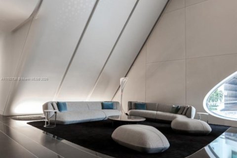 Condominio en venta en Miami, Florida, 5 dormitorios, 780.38 m2 № 1865147 - foto 11