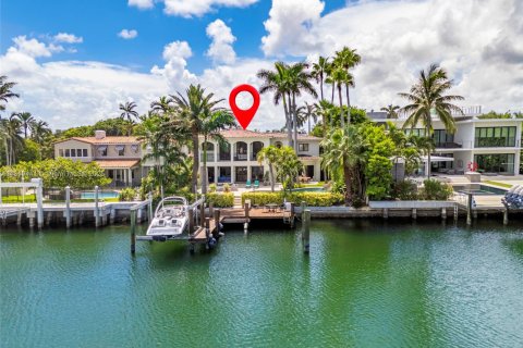 Villa ou maison à vendre à Miami Beach, Floride: 6 chambres, 539.67 m2 № 1937671 - photo 9