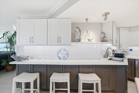 Купить кондоминиум в Гудзон, Флорида 5 комнат, 130.9м2, № 2239021 - фото 22