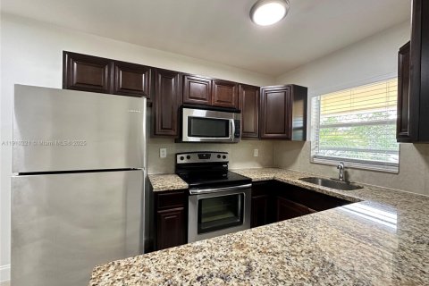 Appartement à louer à Wilton Manors, Floride: 2 chambres № 1966433 - photo 6