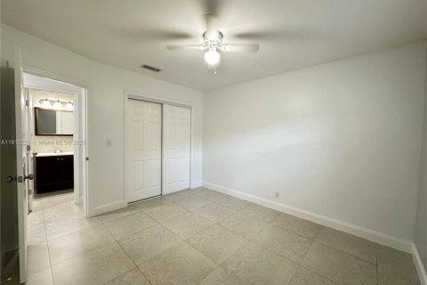 Appartement à louer à Wilton Manors, Floride: 2 chambres № 1966433 - photo 24