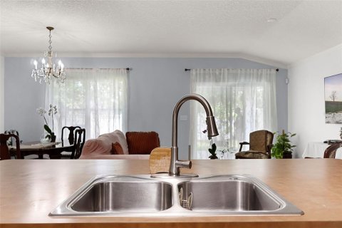 House in Jacksonville, Florida 3 bedrooms, 133.5 sq.m. № 1826506 - photo 5