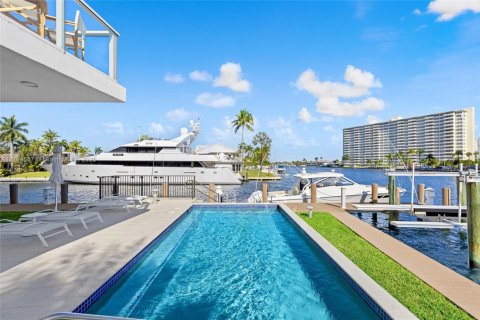 Condo in Fort Lauderdale, Florida, 3 bedrooms  № 1664218 - photo 27