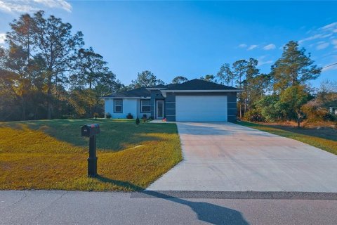 House in Lehigh Acres, Florida 3 bedrooms, 125.98 sq.m. № 1591642 - photo 1