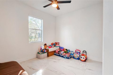 House in Lehigh Acres, Florida 3 bedrooms, 125.98 sq.m. № 1591642 - photo 19