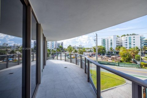 Купить кондоминиум в Бей-Харбор-Айлендс, Флорида 2 спальни, № 2036152 - фото 22