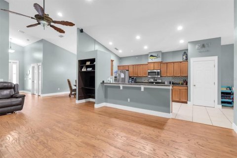 Casa en venta en New Port Richey, Florida, 3 dormitorios, 221.48 m2 № 2217219 - foto 8
