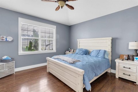 Casa en venta en New Port Richey, Florida, 3 dormitorios, 221.48 m2 № 2217219 - foto 17