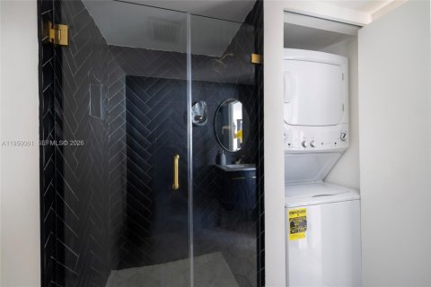 Condominio en venta en Miami, Florida, 2 dormitorios, 117.8 m2 № 2006592 - foto 6