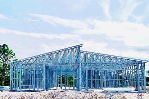 Casa en alquiler en Punta Gorda, Florida, 5 dormitorios, 213.68 m2 № 1828532 - foto 2