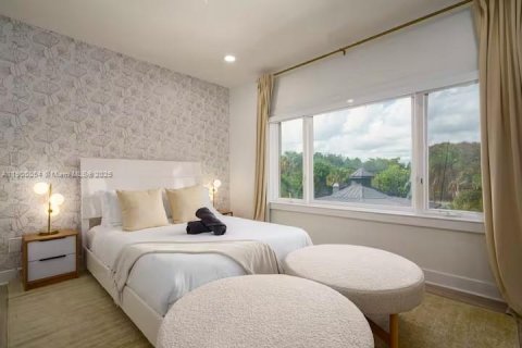 House in St. Lucie, Florida 10 bedrooms, 670.66 sq.m. № 1952640 - photo 20