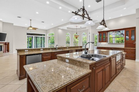 Villa ou maison à vendre à Parkland, Floride: 7 chambres, 708.01 m2 № 2147226 - photo 24