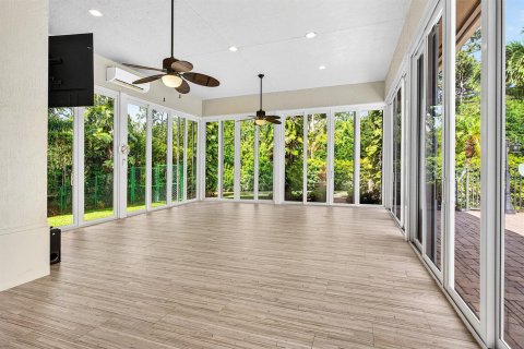 Villa ou maison à vendre à Parkland, Floride: 7 chambres, 708.01 m2 № 2147226 - photo 28