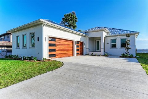 Villa ou maison à vendre à Port Charlotte, Floride: 3 chambres, 233.37 m2 № 2212788 - photo 2