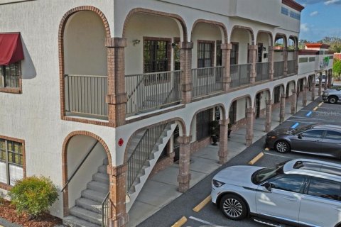 Propiedad comercial en venta en Spring Hill, Florida, 913.04 m2 № 2218713 - foto 21