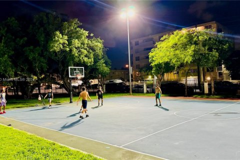 Купить кондоминиум в Майами-Бич, Флорида 1 спальня, 60.01м2, № 1957709 - фото 23