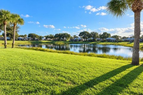 Villa ou maison à vendre à Palm City, Floride: 2 chambres, 141.68 m2 № 2431322 - photo 17