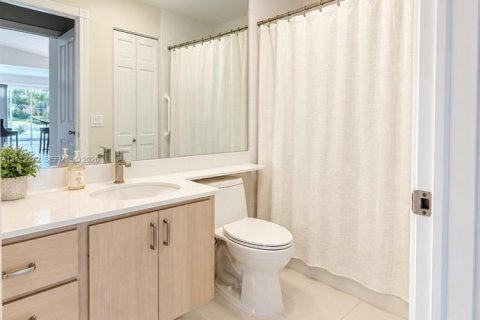 Villa ou maison à vendre à Palm City, Floride: 2 chambres, 141.68 m2 № 2431322 - photo 6