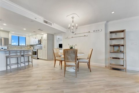 Copropriété à louer à Jupiter, Floride: 2 chambres, 117.99 m2 № 2255996 - photo 19