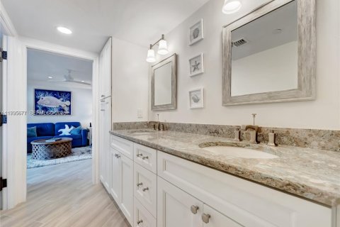 Copropriété à louer à Jupiter, Floride: 2 chambres, 117.99 m2 № 2255996 - photo 24