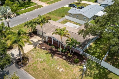 Casa en alquiler en Clearwater, Florida, 3 dormitorios, 147.44 m2 № 2167175 - foto 28