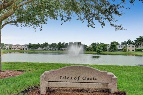 Touwnhouse à louer à Homestead, Floride: 3 chambres, 123.1 m2 № 2006913 - photo 17