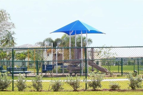 Touwnhouse à louer à Homestead, Floride: 3 chambres, 123.1 m2 № 2006913 - photo 16