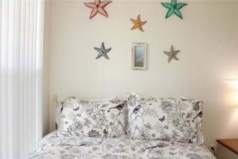 Condo in Longboat Key, Florida, 2 bedrooms  № 1789177 - photo 23