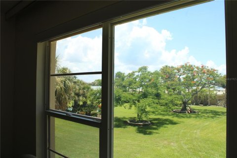 Condo in Longboat Key, Florida, 2 bedrooms  № 1789177 - photo 30