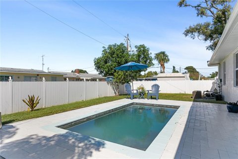 Casa en venta en Nokomis, Florida, 3 dormitorios, 170.01 m2 № 2384421 - foto 16