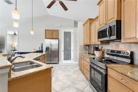 Casa en venta en Nokomis, Florida, 3 dormitorios, 170.01 m2 № 2384421 - foto 4