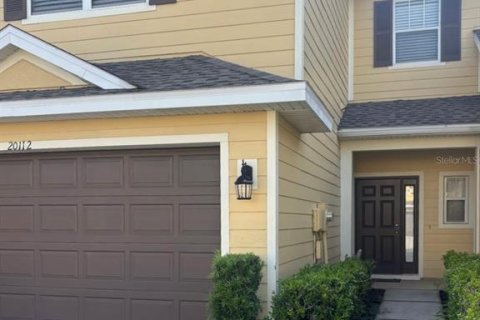 Townhouse in Tampa, Florida 3 bedrooms, 154.68 sq.m. № 1902491 - photo 2
