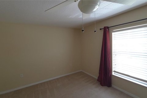 Townhouse in Tampa, Florida 3 bedrooms, 154.68 sq.m. № 1902491 - photo 12